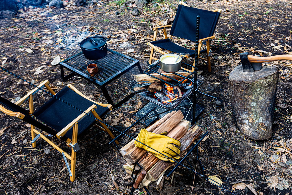 CAMP MANIA PRODUCTS / LO GRILL STAND (M)素材鉄 - テーブル/チェア