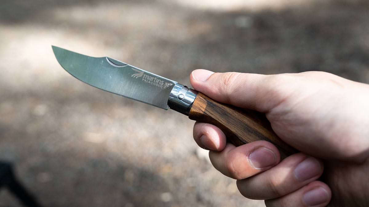 【レビュー】Martins Knife(マーチンズナイフ)はキャンプの調理用ナイフに最適！